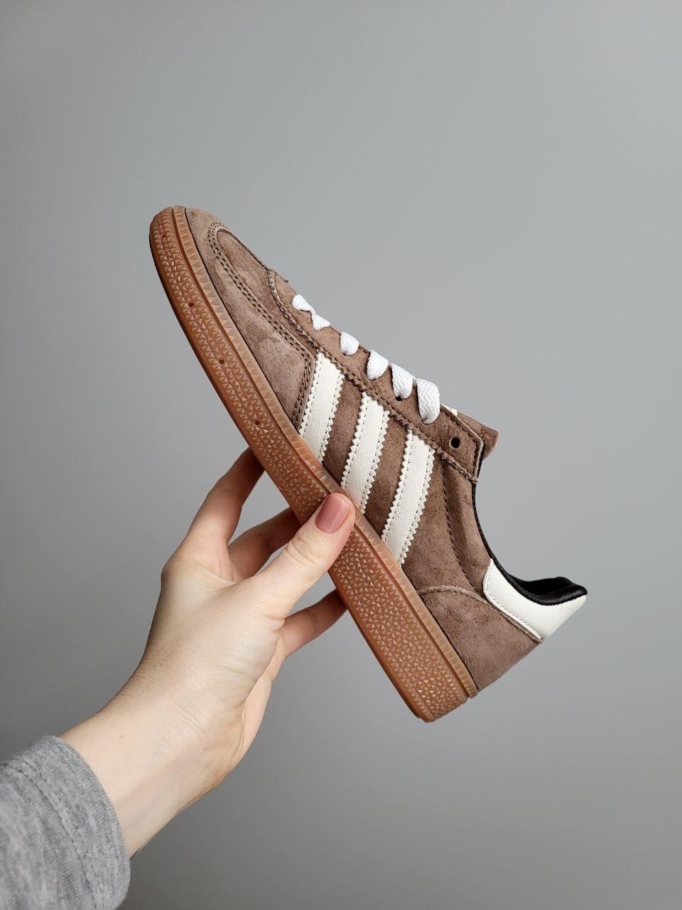 Жіночі демісезонні кросівки Adidas Spezial Brown (коричневі) стильні повсякденні кроси 702 Адідас vkross