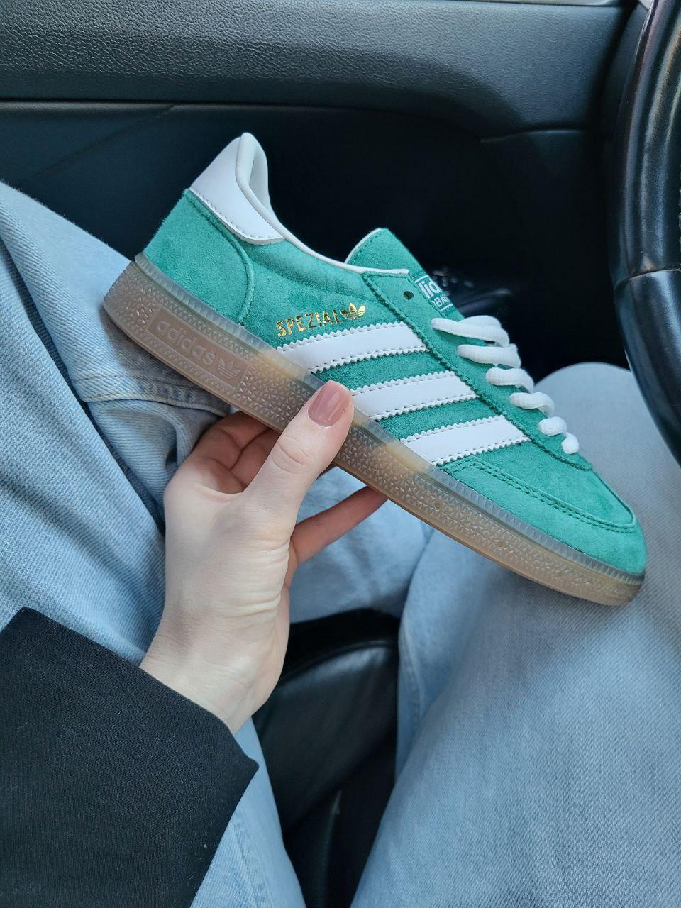 Жіночі демісезонні кросівки Adidas Spezial Green (зелені) стильні повсякденні кроси 717 Адідас vkross