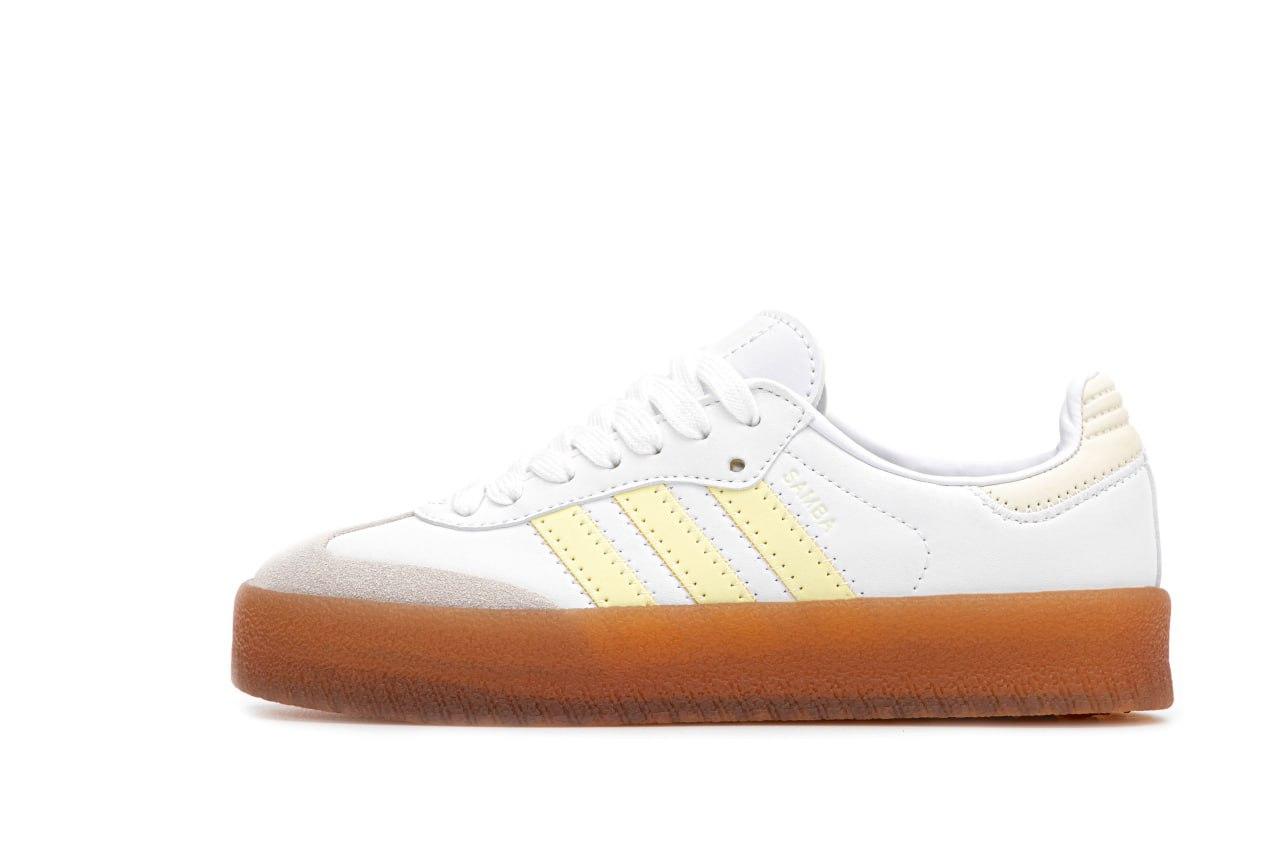 Жіночі спортивні кросівки Adidas Samba (білі з жовтим) стильні повсякденні кроси 15136 Адідас vkross