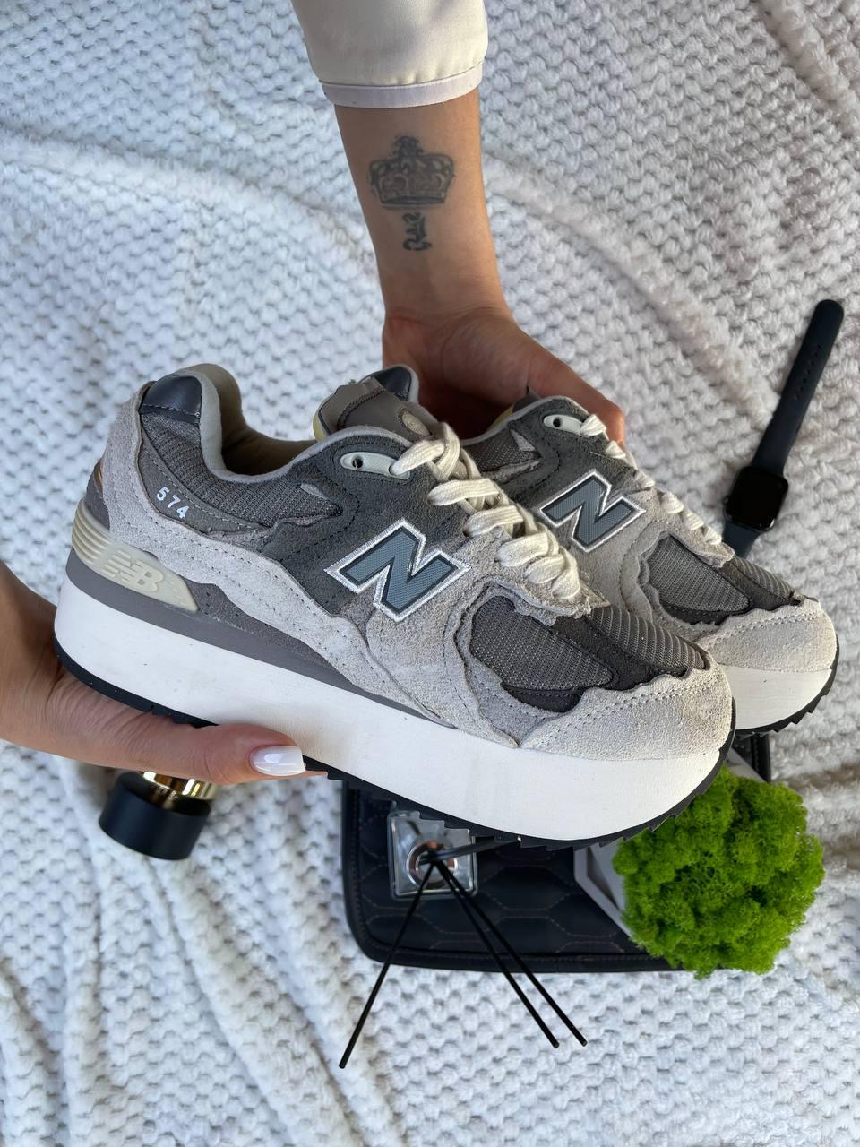 Жіночі демісезонні кросівки New Balance 574 (сірі) спортивні кроси 3002 Нью Беленс vkross