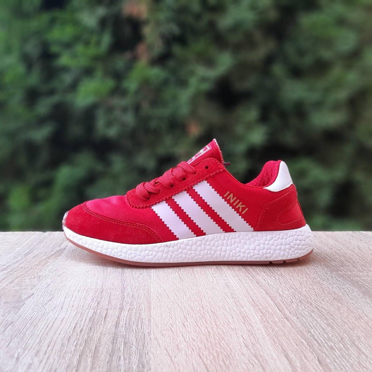 Жіночі демісезонні кросівки Adidas INIKI (червоні) стильні повсякденні кроси 21037 Адідас vkross