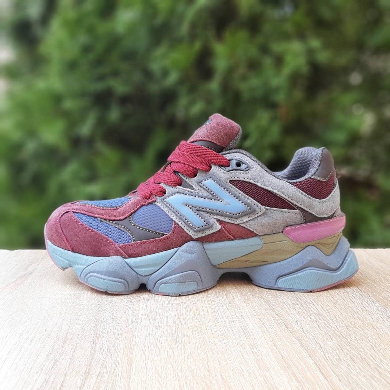 Жіночі спортивні кросівки New Balance 9060 (бордові із синім) демісезонні кроси 21105 Нью Беленс vkross
