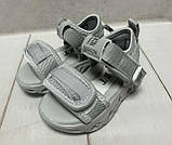 Дитячі босоніжки BBT LED легенькі з підсвічуванням сірі 23 14,5 см, фото 7