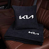 Подушка та плед в автомобіль з логотипом KIA, флісовий набір, фото 2