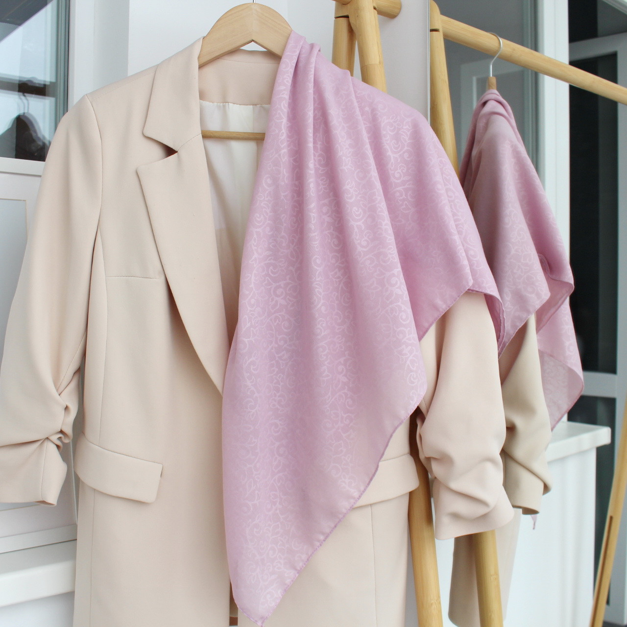 Хустка батистова "Клара" пудра 325021, фото 1