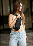 Сумка через плече бананка Sambag Holster MSH W чорна з перфорацією, фото 6