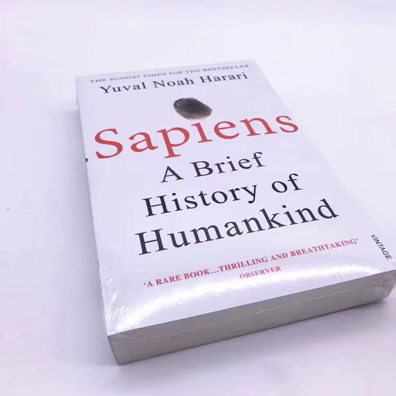 Sapiens: A Brief History of Humankind Yuval Noah Harari (англ)