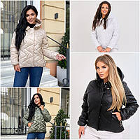Жіноча коротка куртка