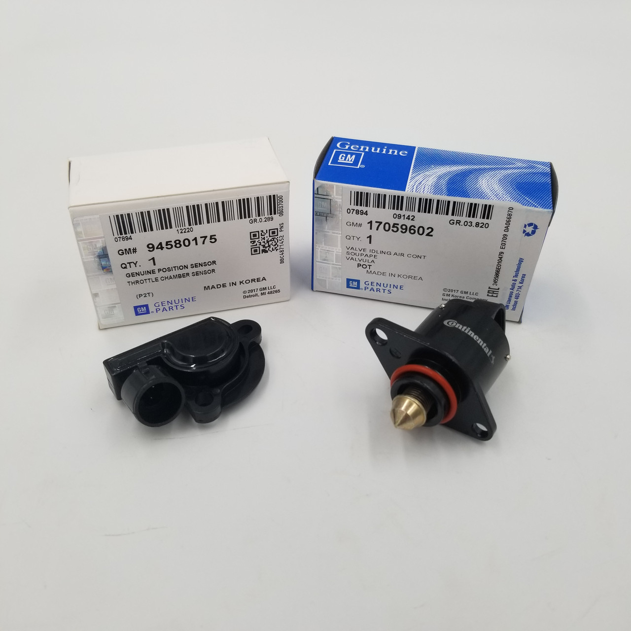 Регулятор холостого ходу + датчик положення дросельної заслінки Део Ланос GM Корея 94580175, 17059602