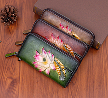 Шкіряний жіночий гаманець з тисненням, клатч з натуральної шкіри