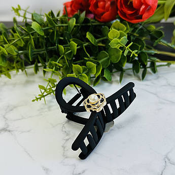 Крабик для волосся Квіточка чорний класичний