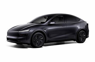 TESLA MODEL Y 2025 -
