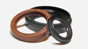 Сальники для двигунів автомобілів