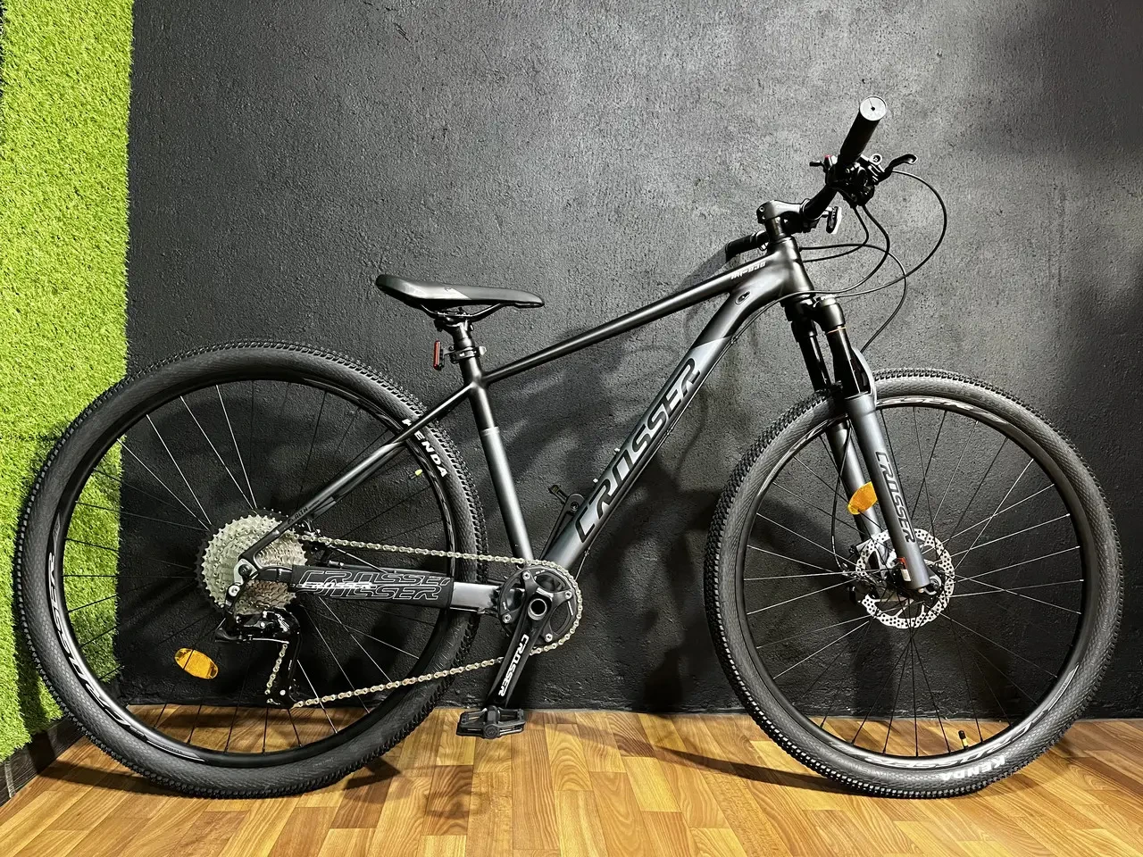 Велосипед гірський однопідвісний на алюмінієвій рамі Crosser MT-036 29/19 1*12 L-TWOO+Shimano Сірий