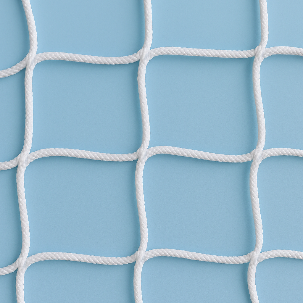 Важка загороджувальна сітка без-вузлова Д. 5мм. Осередок 12 см. Відбійник для стадіонів, біла, Іспанія-Україна