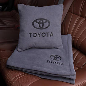 Подушка та плед в автомобіль з логотипом Toyota, флісовий набір