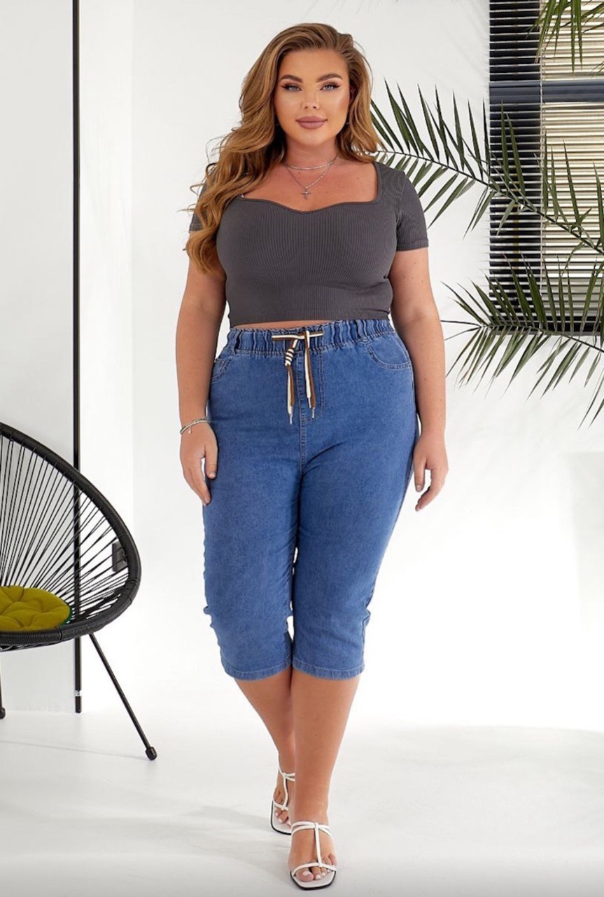 Капрі жіночі джинсові в синьому кольорі з поясом на резинці кольори 44, 46, 48