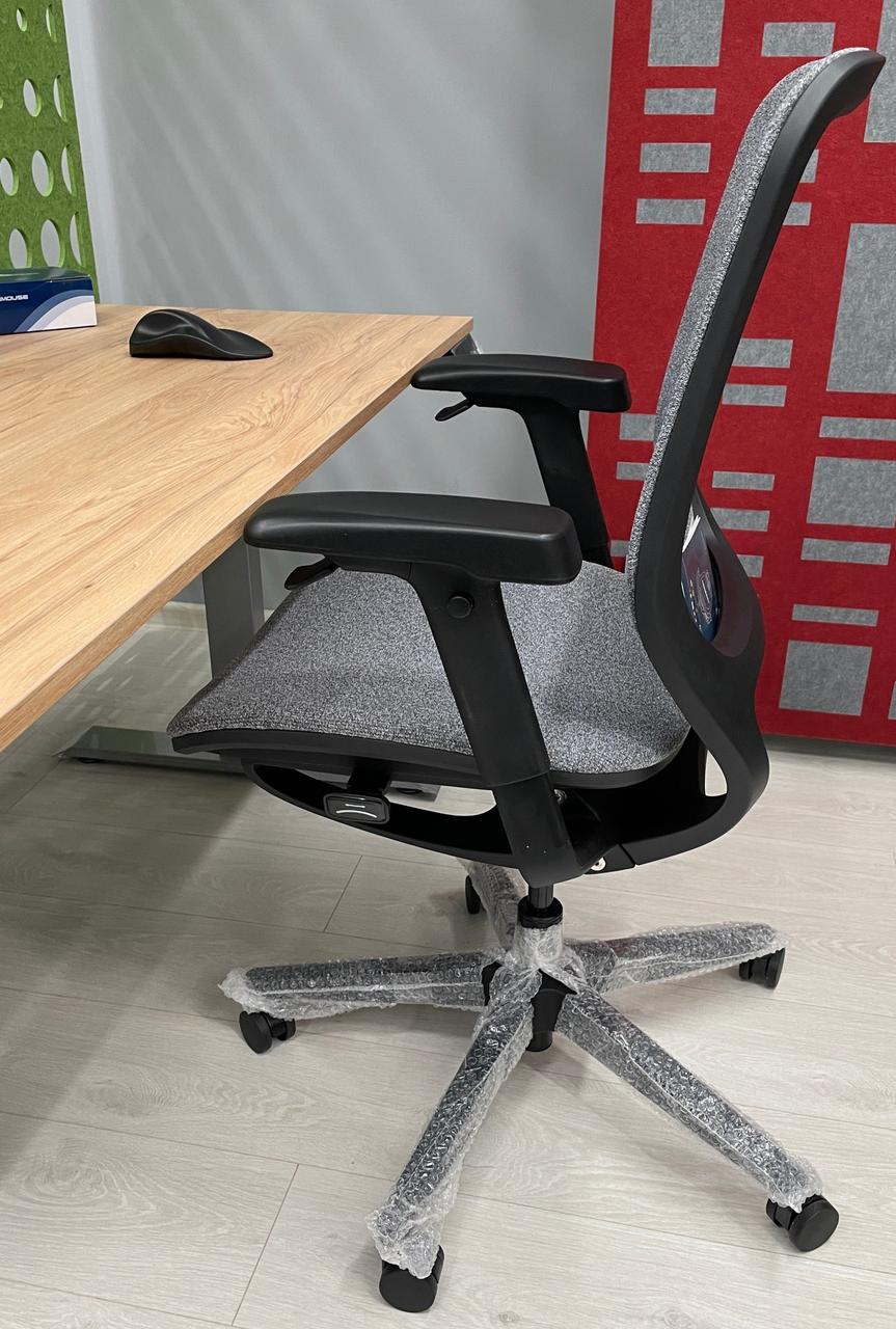 NEOSEAT X ергономічне офісне крісло від GTCHAIR, сітка-тканина YM-30 (сіра), фото 1