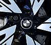Наклейки на ковпачки заглушки в диски BMW (БМВ) Чорно білий Карбон 56 мм 4 шт, фото 7