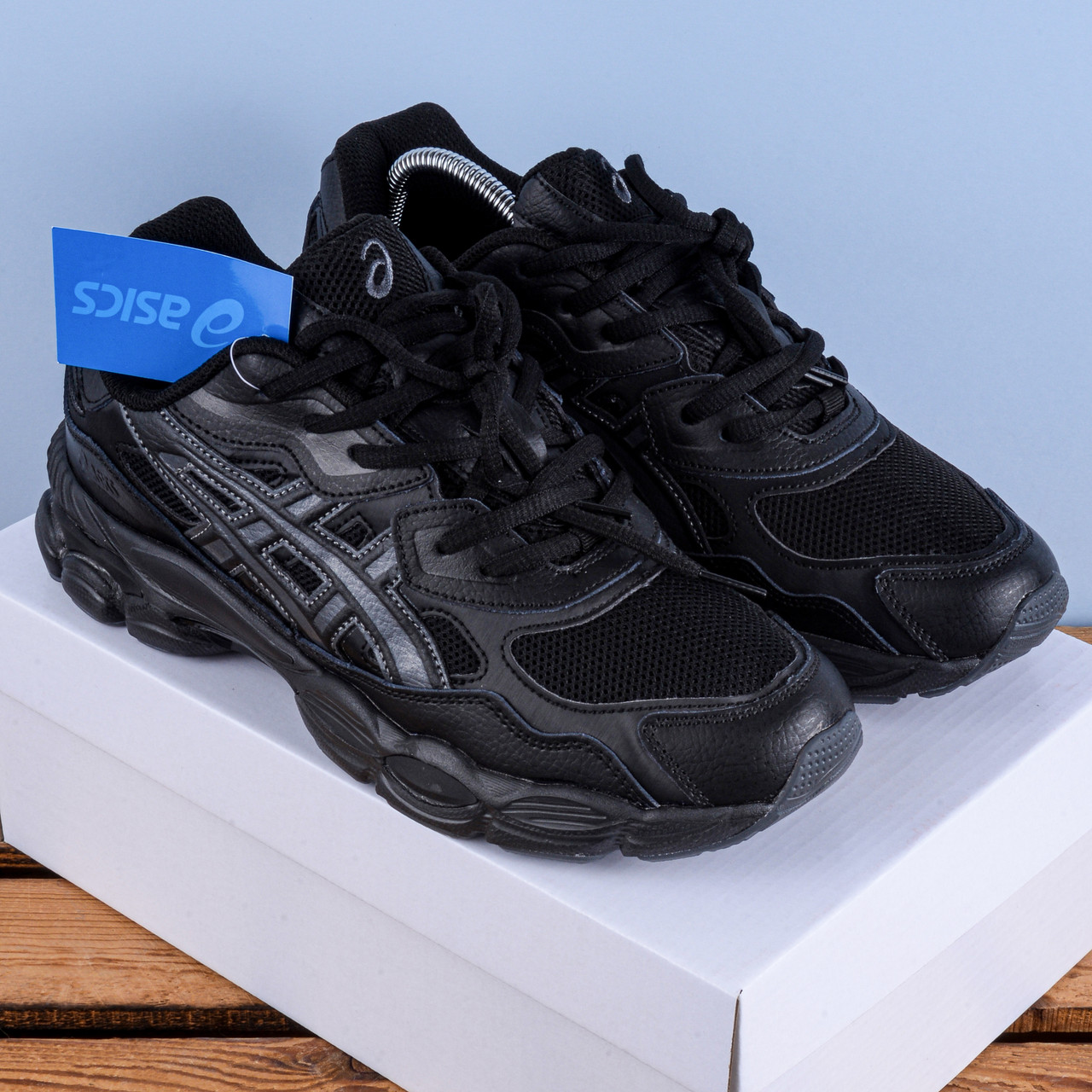 Чоловічі Кросівки Asics чорний колір