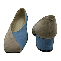 Туфлі човники жіночі двохкольорові з натуральної замшевої шкіри бежевого та блакитного кольорів на підборах 4 см “Style Shoes”, фото 3