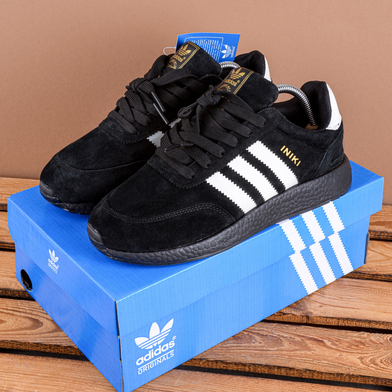 Кросівки Adidas Iniki замшеві чорні