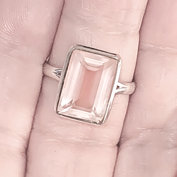 Рожевий кварц срібна каблучка, 0379ЛР