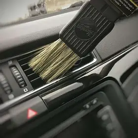 Щітка для долгляду за салоном Meguiar's X2001EU Dash & Trim Brush
