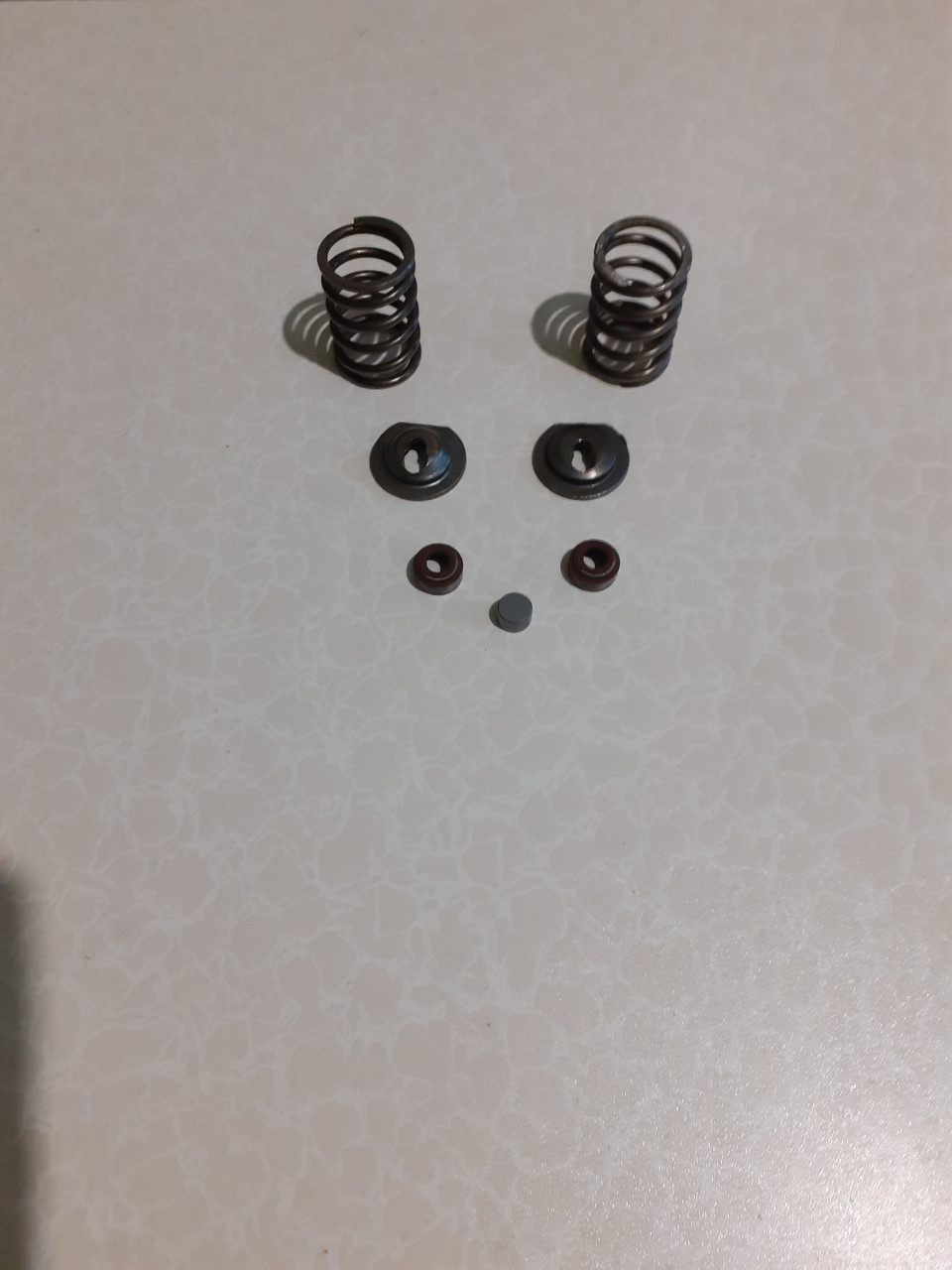 Клапанний механізм на два клапани бензинового двигуна 177f, фото 1