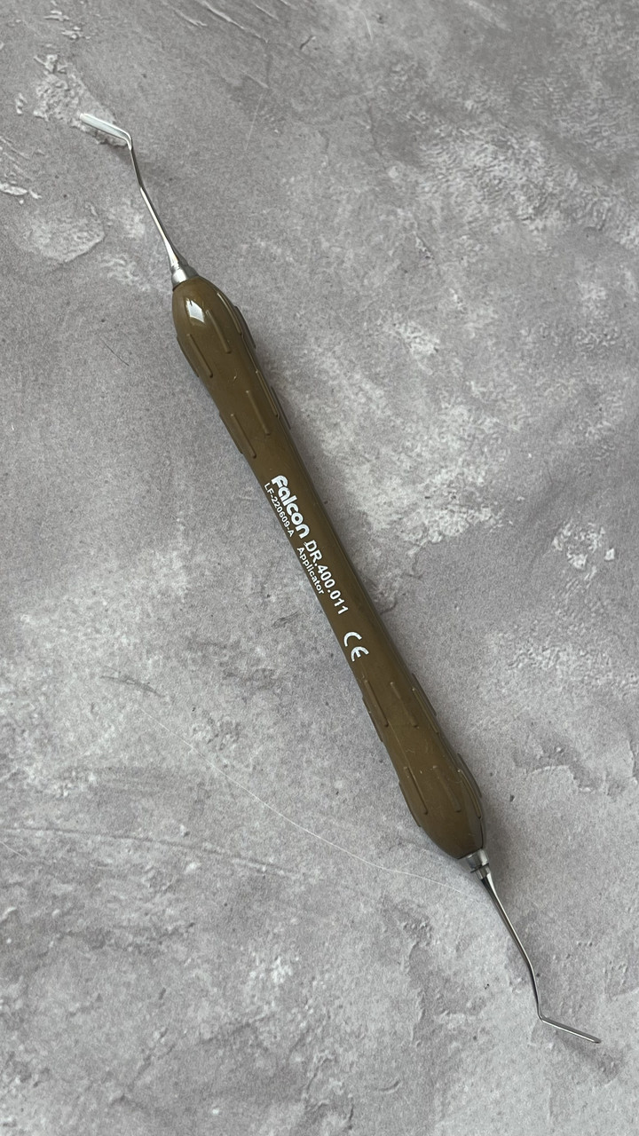 Гладилка Falcon DR.400.011 Compo-Art, гнучкий шпатель Applicator, 1 штука