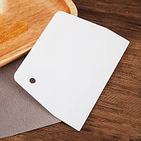 Кондитерський скребок-шпатель для розгладження крему, 19 см (білий)