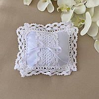 Подушечка для хрестика з мереживом церковна «Чарівний янгол» / Подушка під хрестик для хрещення дитини