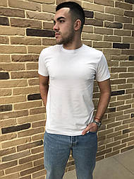 Чоловіча однотонна біла футболка в батальному розмірі