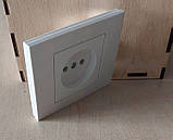 Розетка електрична одинарна біла GRANO OVIVO прихованого монтажу врізна без заземлення, фото 5
