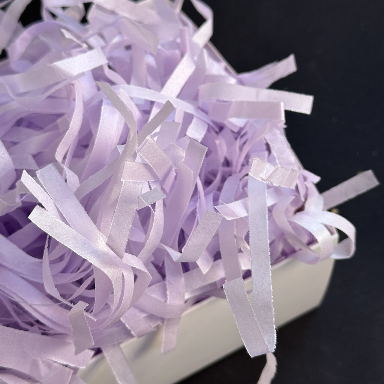 Наповнювач стружка із тіш'ю для коробок щільний з перламутром "Light purple", 25 г, фото 1