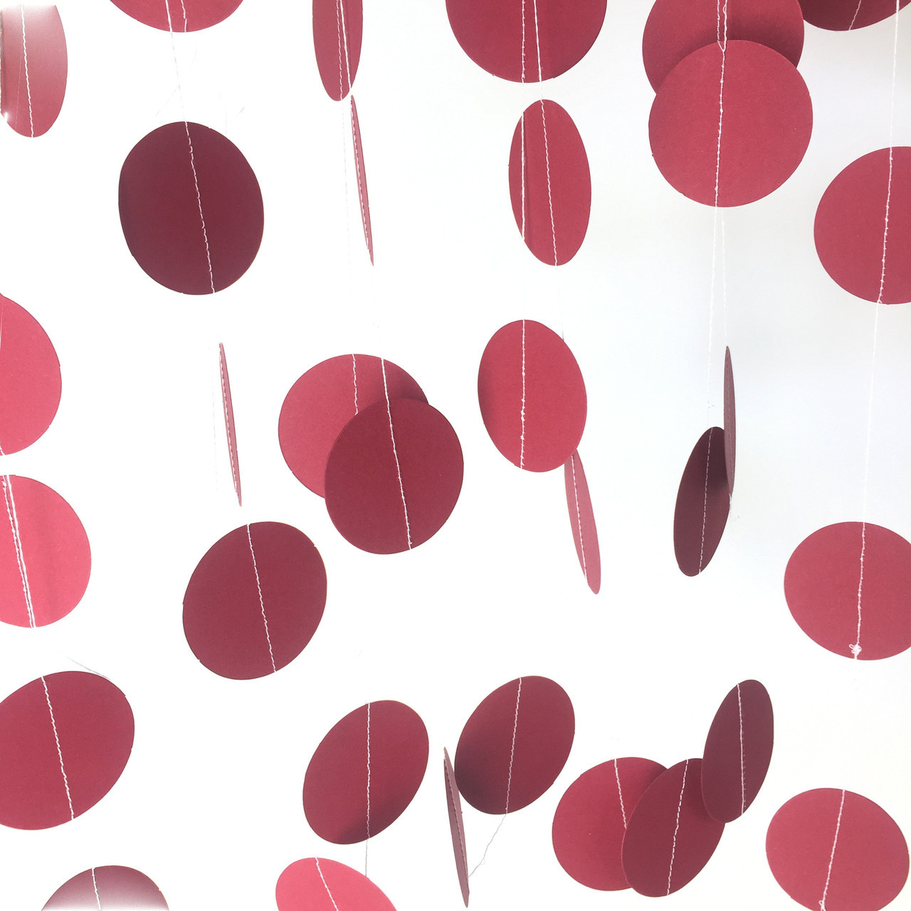 Паперова гірлянда з кружечків 2 метри бордова, фото 1