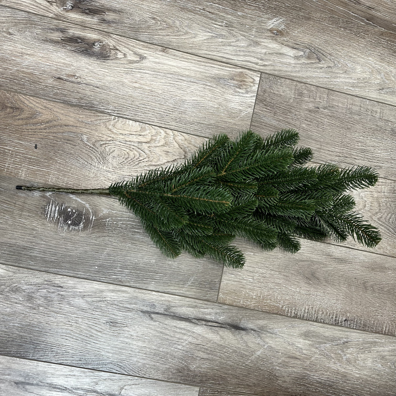 Гілка ялинки лита збірна 60 см зелена LUX, фото 1