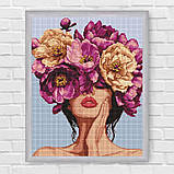 Алмазна мозаїка/вишивка Дівчина у квітах з голограмними стразами 40*50 см Ідейка AMO 7992, фото 6