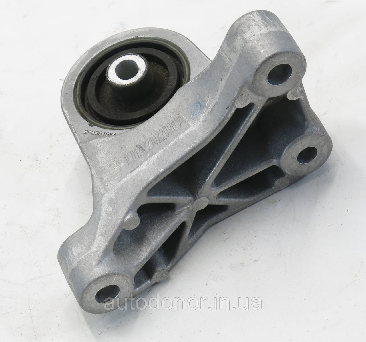 Опора заднього двигуна передня Nissan Ariya (22-) 55470-5MP0A
