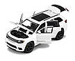 Модель автомобіля Jeep Grand Cheroke. Металева машинка Джип Гранд Черокі 1:32. Горять фари, звук двигуна, фото 7