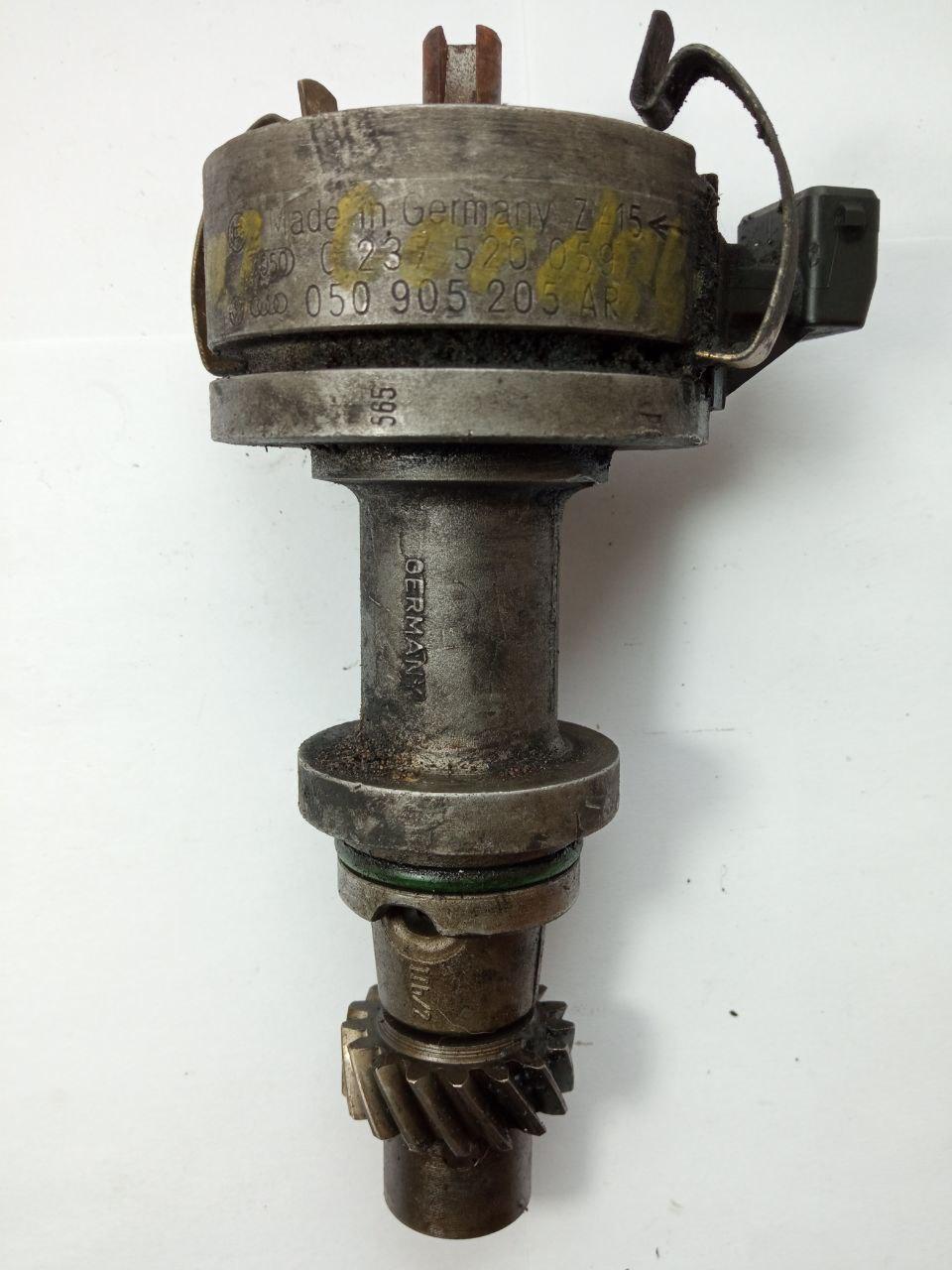 Трамблер Seat / Volkswagen / Audi 050 905 205 AR / 050905205AR / 0 237 520 059 / 0237520059 / Z415, фото 1