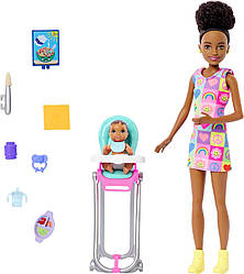 Ігровий набір із лялькою Скіппер Няня Barbie Skipper Doll & Playset with Accessories Babysitting Set HTK34