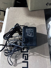 Блок живлення БЖ Planet82 YK-17130A 17 V 1.3 A No 250204310