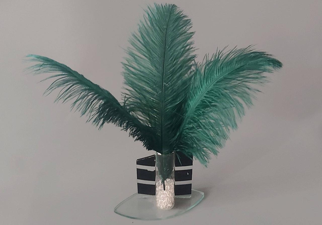 Перо страусине пухове смарагдове 30-35см-1шт