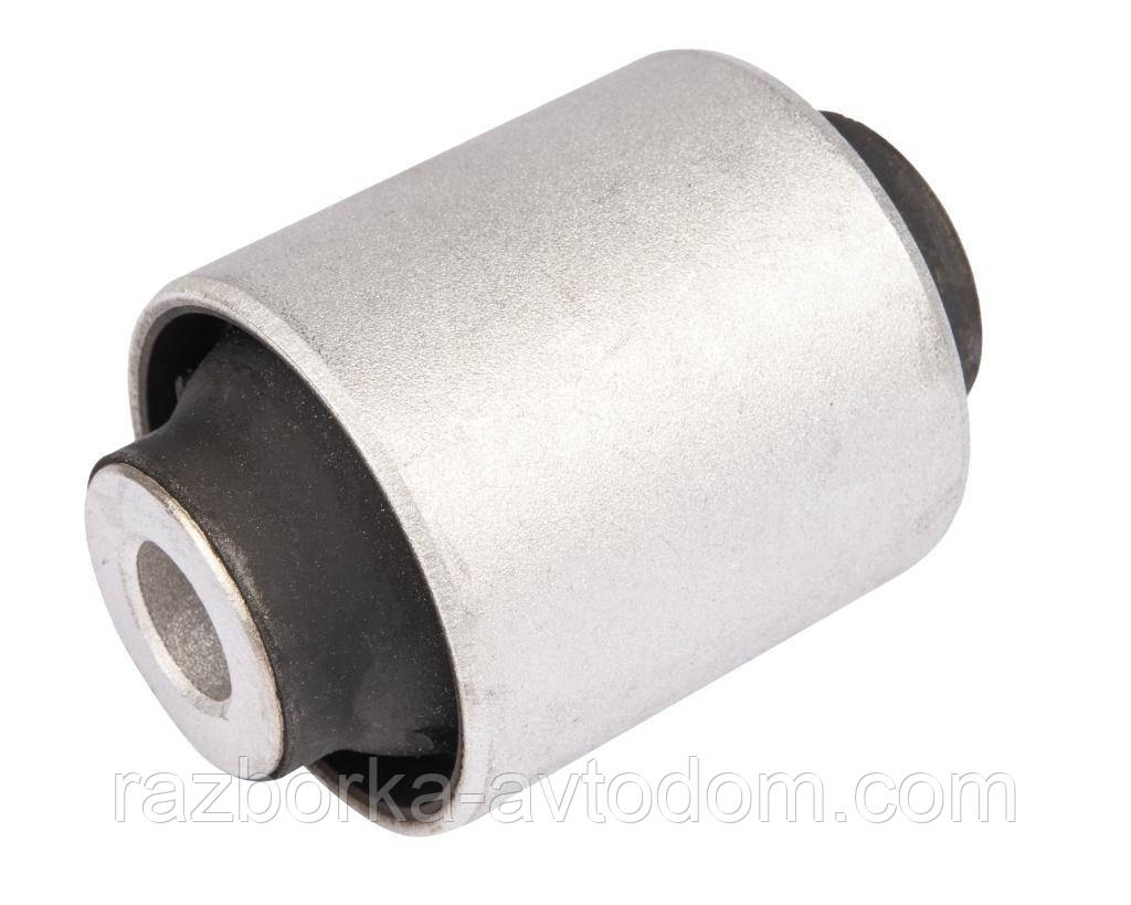 Сайлентблок переднього важеля ниж. Raiso (Швеція) MB SLC R172, Мерседес СЛЦ Р172 #RL-204414M UAYXPFJ17, фото 1