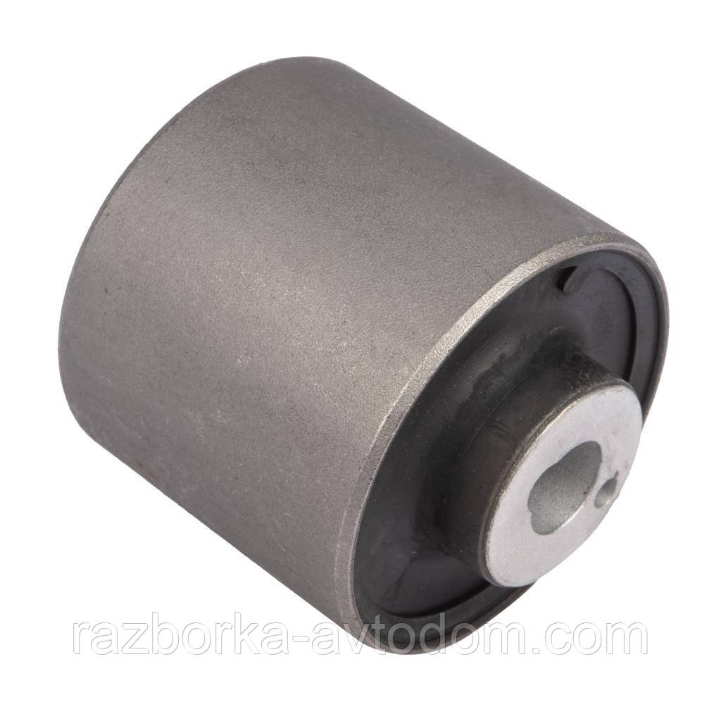 Сайлентблок переднього важеля ниж. Raiso (Швеція) MB C-Class S204, Мерседес Ц-Клас С204 #RL-204114M UABSDWR17, фото 1