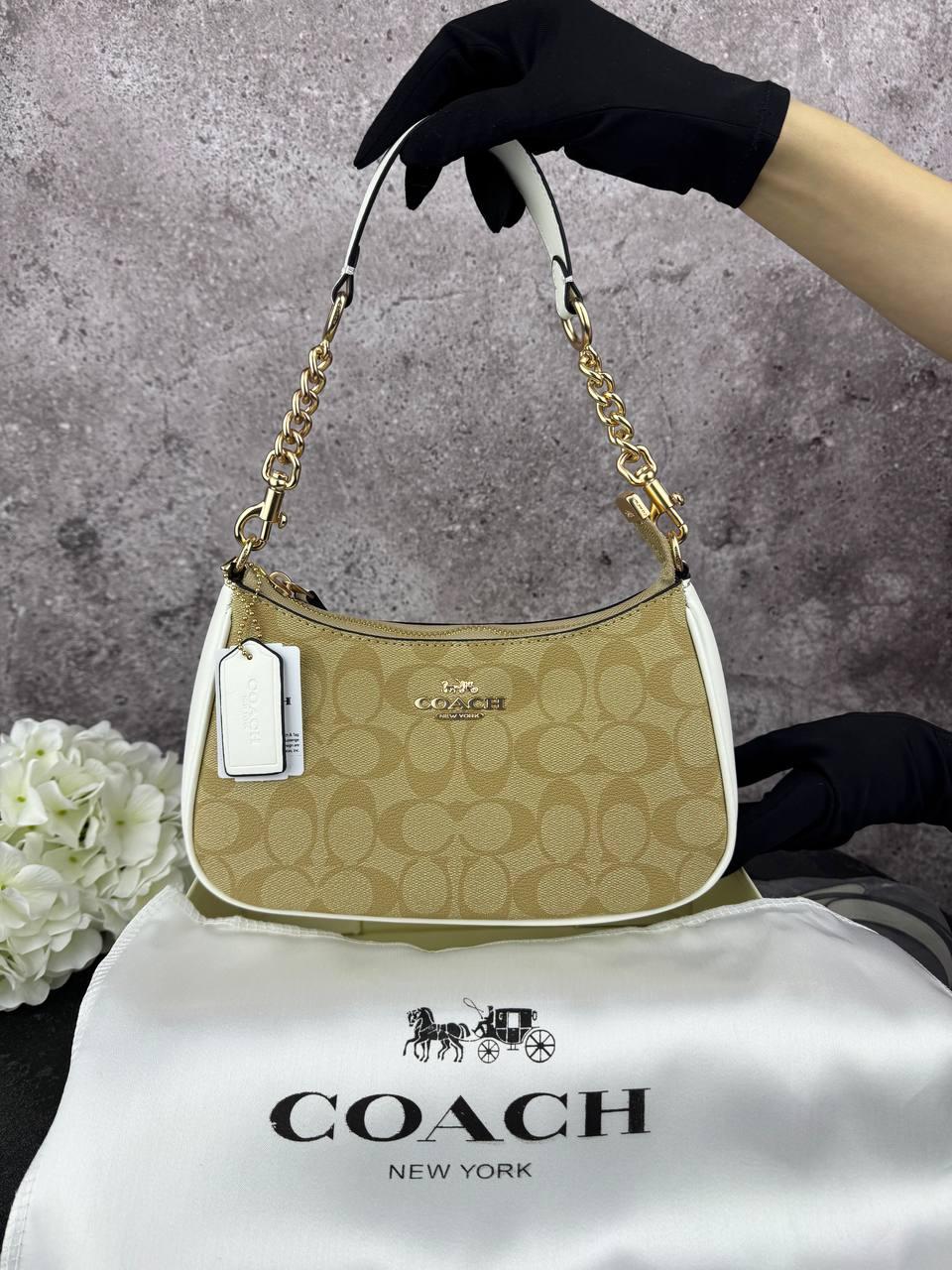 Coach Beige/White