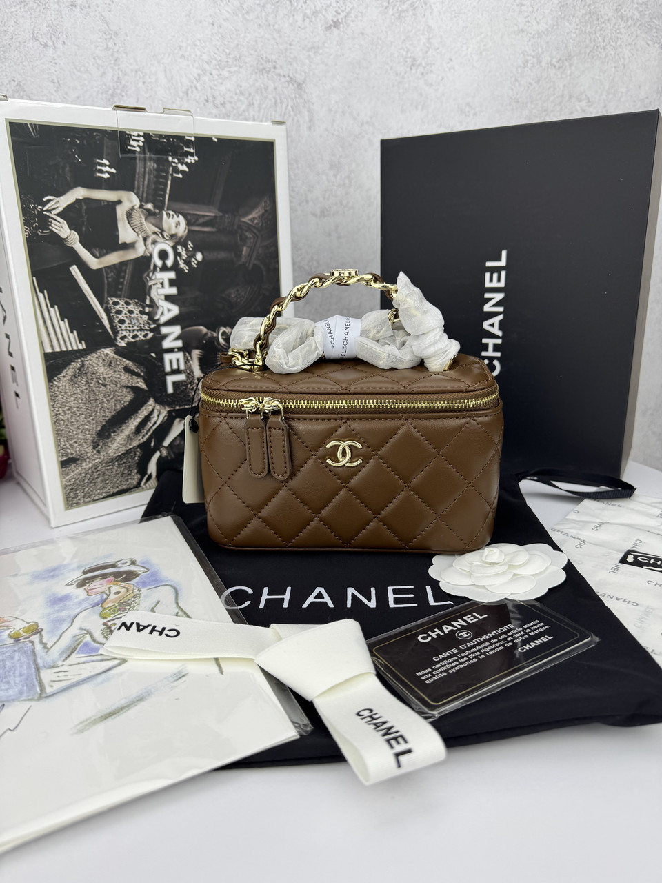 Chanel Brown Gold (з дзеркалом)