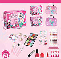 Веселий стиль: колекція маленької модниці з блиском