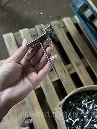 ЕКОНОМПАНЕЛІ ТА ГАЧКИ, ПОЛИЦІ НА НИХ